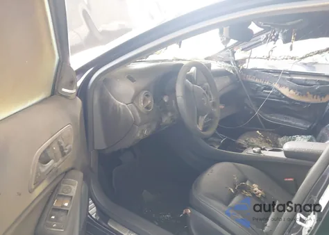 2015 Mercedes-Benz Gla 250 z USA, uszkodzony, nr VIN WDCTG4EB8FJ181677